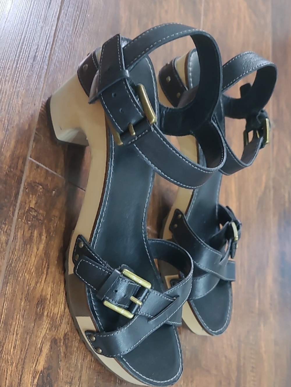 Ecco Black Leather Buckle Ankle-Strap Sandals Wooden  with Tan Heel Size 9